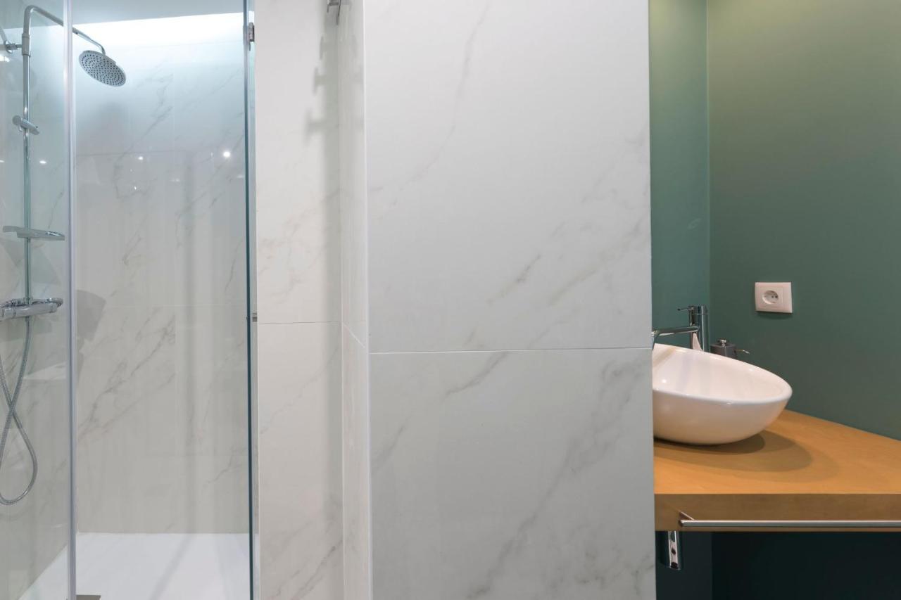 Lovelystay - Wohaza Apartment With Free Private Parking Porto Exterior foto